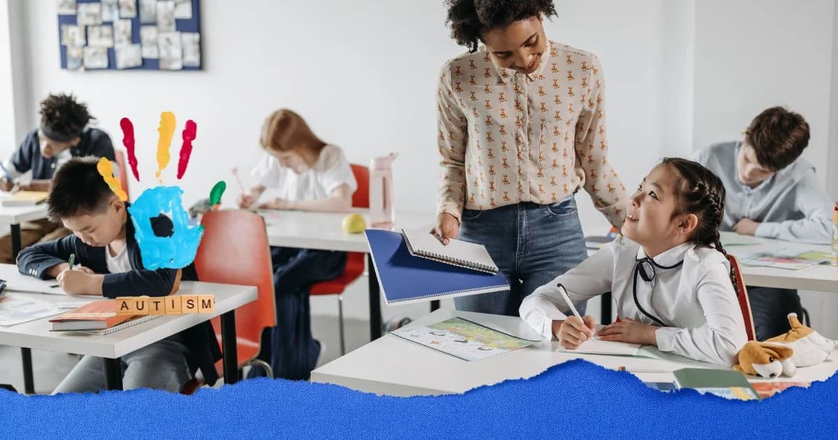 Criança utilizando materiais de um Plano de Ensino Individualizado voltado para estudantes com autismo, com apoio visual e atividades personalizadas.